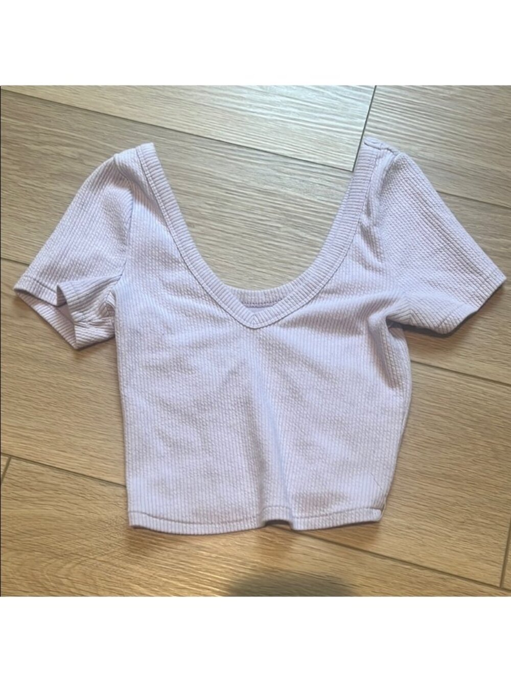 V-Neck Croptop